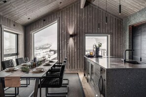 Imagen sin descripción, 4 de 16, botón