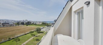 OCÉANO V - 2 BEDROOM PENTHOUSE WITH TERRACE OVERLOOKING THE ESTUARY
