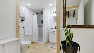 Shower, towels, soap, shampoo
