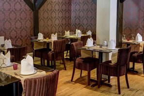 Dining - Best Western Gatwick Skylane Hotel (Horley)