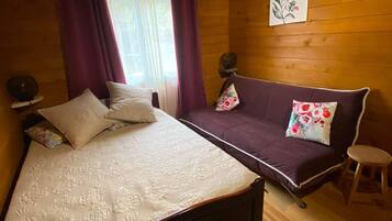 2 chambres, fer et planche Ă repasser, Wi-Fi gratuit, draps fournis