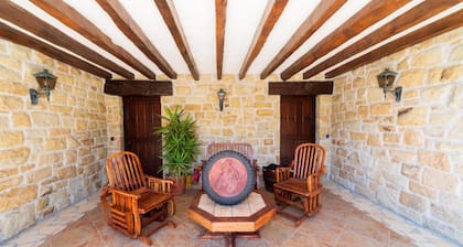 Villa Doraletxe by Urdaibai Rentals