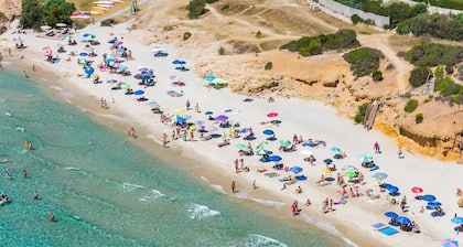Fantastic Seaview Turquoise House
