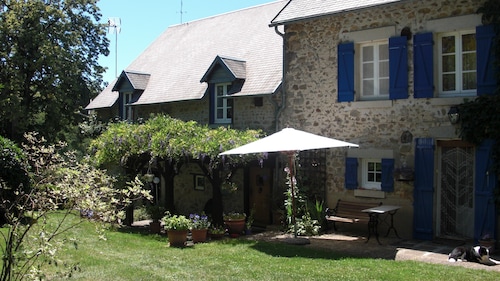 New apartment in country house with terrace and garden