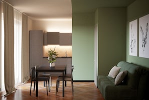 17-inch flat-screen TV with cable channels, TV