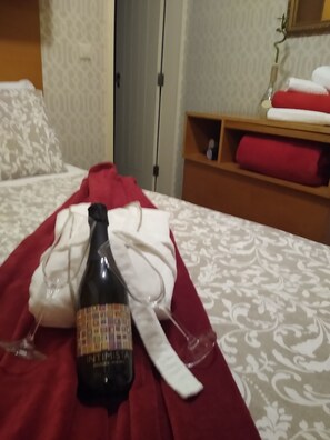 1 habitación, wifi y ropa de cama 