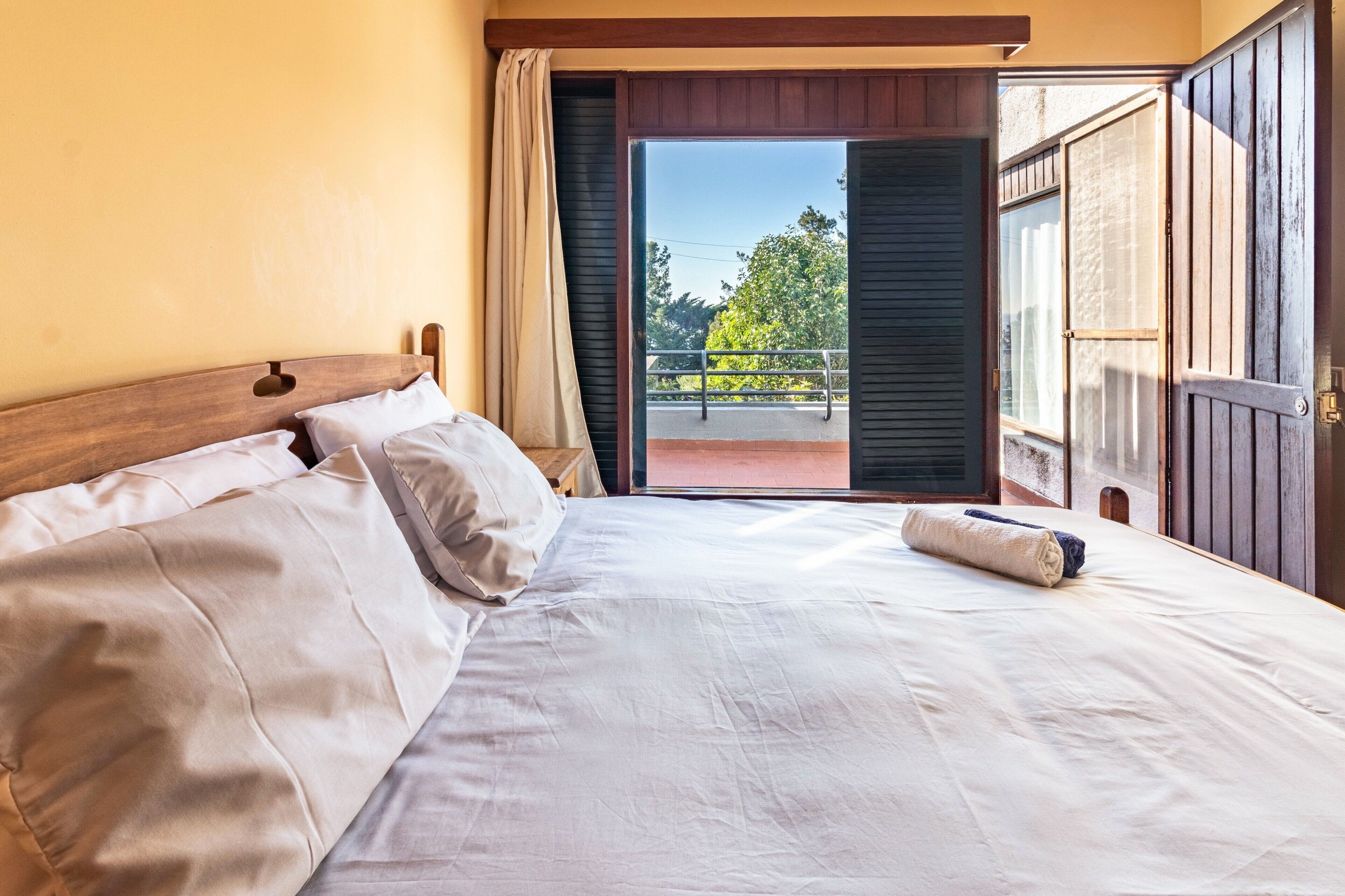 2 makuuhuonetta, silitysrauta/-lauta, ilmainen Wi-Fi, vuodevaatteet