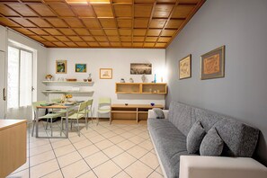 21-Zoll-Fernseher mit Kabelempfang