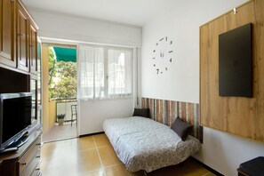 1 bedroom, iron/ironing board, free WiFi, bed sheets - Apartment "Casa Dica" with Balcony & Wi-Fi (Rapallo)