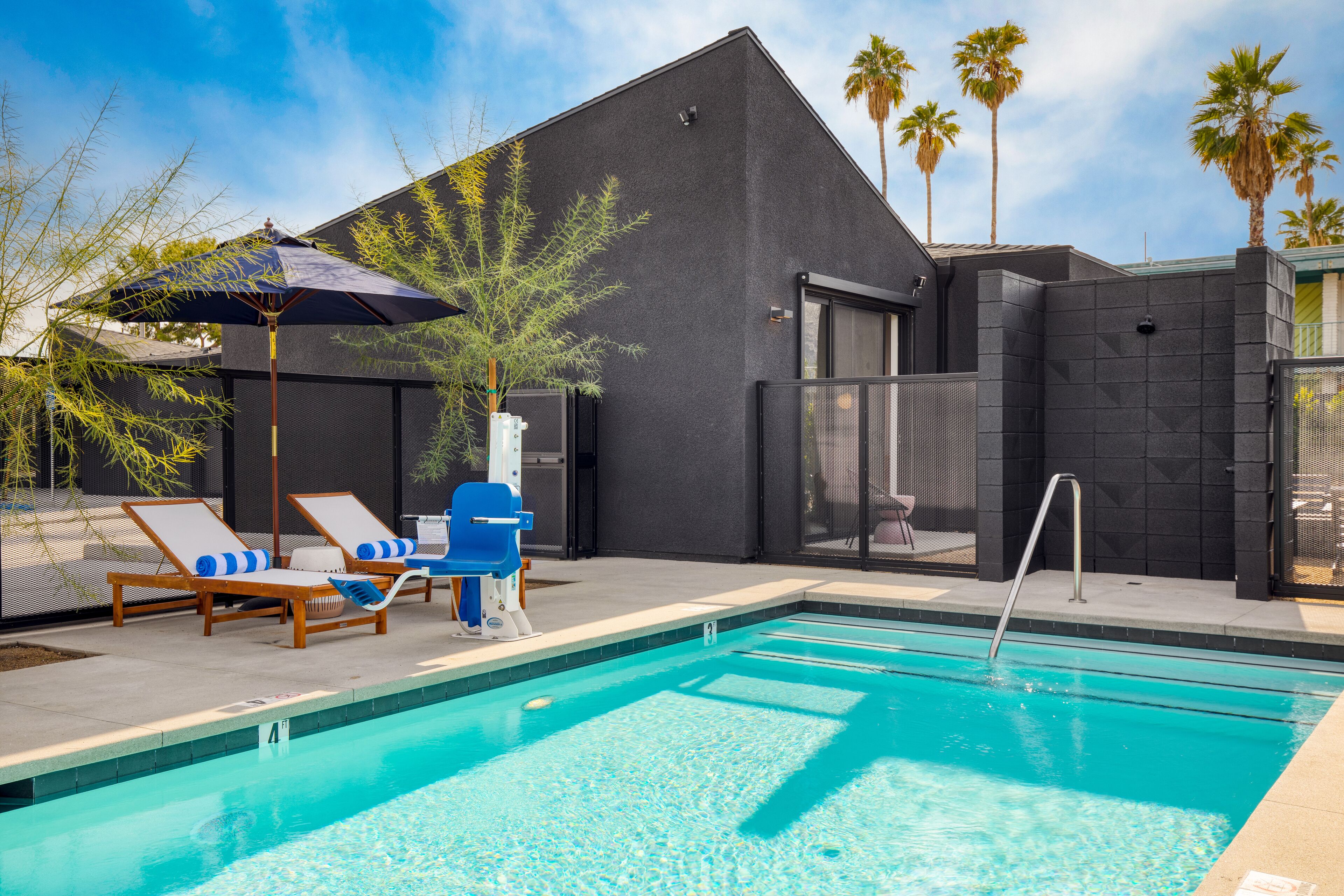 Blackhaus B Buyout by AvantStay | 4-Room Retreat