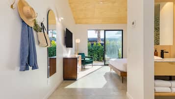 8 habitaciones, wifi gratis y ropa de cama