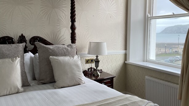 Superior Double Room - Montclare Hotel (Llandudno)