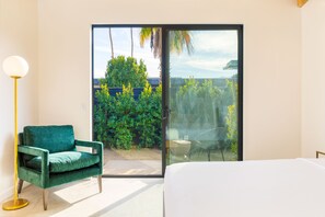 1 dormitorio, tabla de planchar con plancha, wifi gratis y ropa de cama