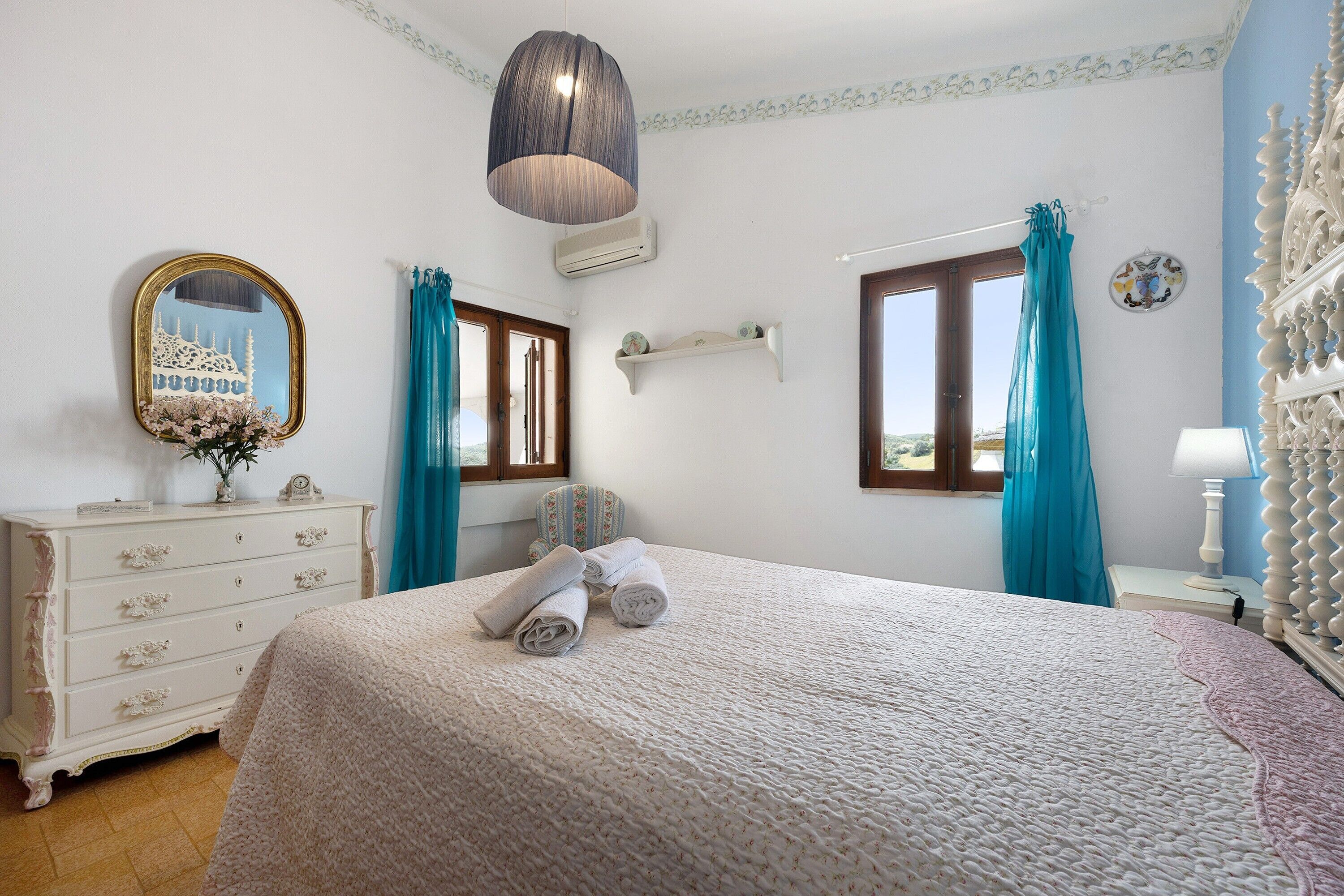 5 camere, ferro/asse da stiro, Wi-Fi gratuito, lenzuola