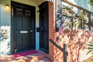 Exterior detail - Northeast Florida Retreat (Jacksonville)