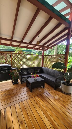 Terrace/patio - Private Home with Pool and Beautiful Deck! Surf Oasis (Pavones)