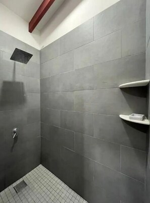 Shower, towels, soap, toilet paper - Private Home with Pool and Beautiful Deck! Surf Oasis (Pavones)