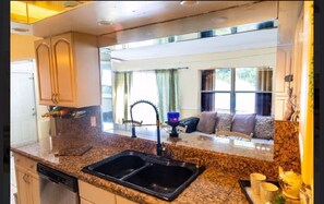 Interior - Three bedroom Panoramic Lake front home (Lauderdale Lakes)