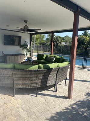 Terrace/patio - Springs Hideaway (Coral Springs)