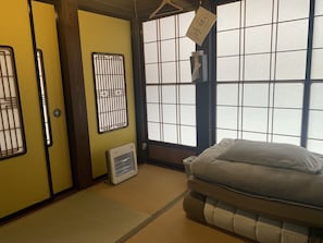 Iron/ironing board, free WiFi, bed sheets - Kominka guest house YUINOYA (Nakanoto)