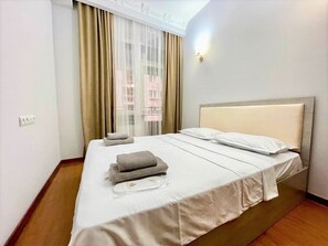 2 sovrum, strykjärn/strykbräda, wi-fi och sängkläder