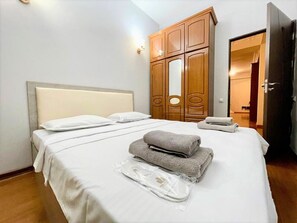 2 chambres, fer et planche à repasser, Wi-Fi, literie fournie