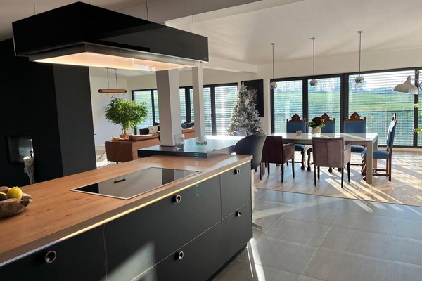 Villa | Dining