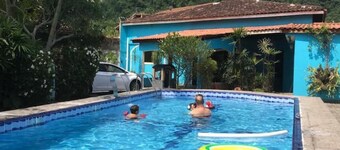 Nice house with pool in Canto do Forte, PG