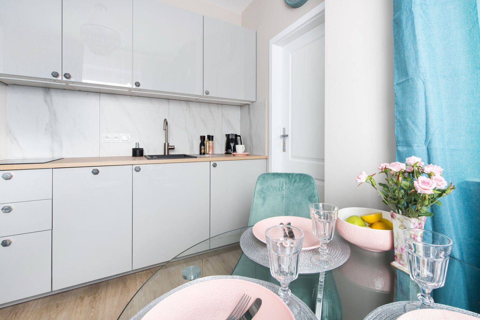 Deluxe Apartment | Private kitchenette