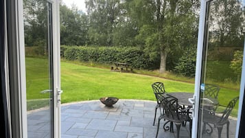 Cottage | Buiten dineren