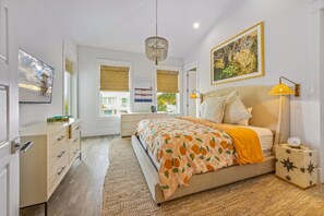 4 bedrooms, iron/ironing board, free WiFi, bed sheets