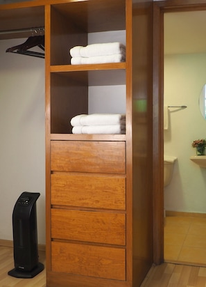 Departamento clásico | 3 habitaciones, ropa de cama de alta calidad y edredón