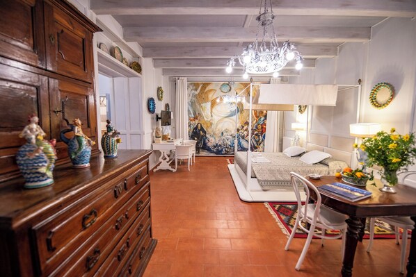 1 bedroom, iron/ironing board, travel cot, free WiFi - Maniace Suite with terrace (Siracusa)