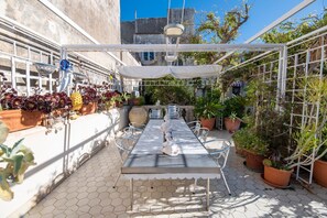 Outdoor dining - Maniace Suite with terrace (Siracusa)