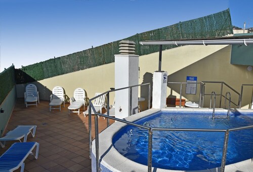 AR Dosjoimi Apartments