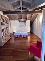 Dúplex clásico | Caja fuerte, wifi, ropa de cama