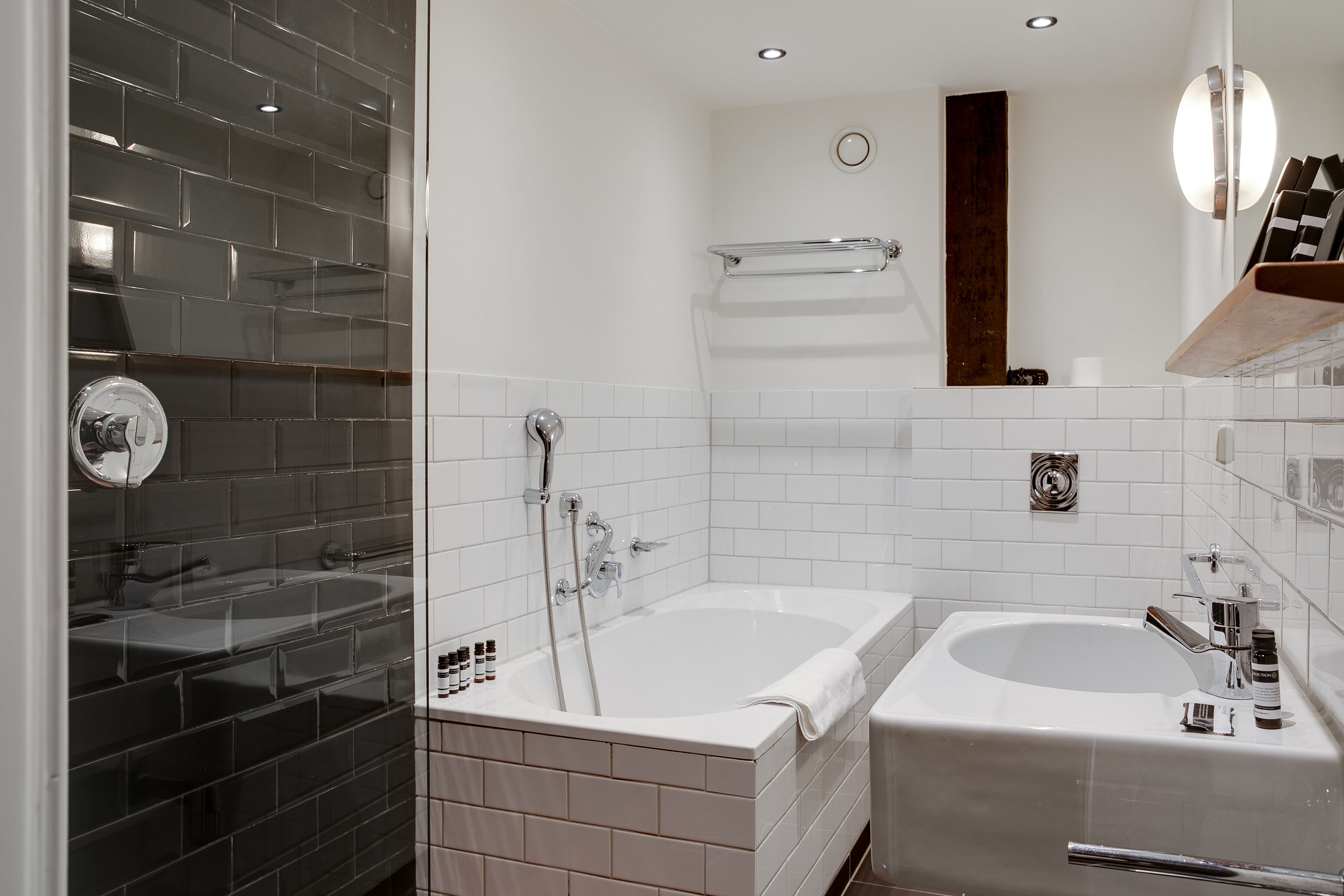 Photo - Adam's Canal House