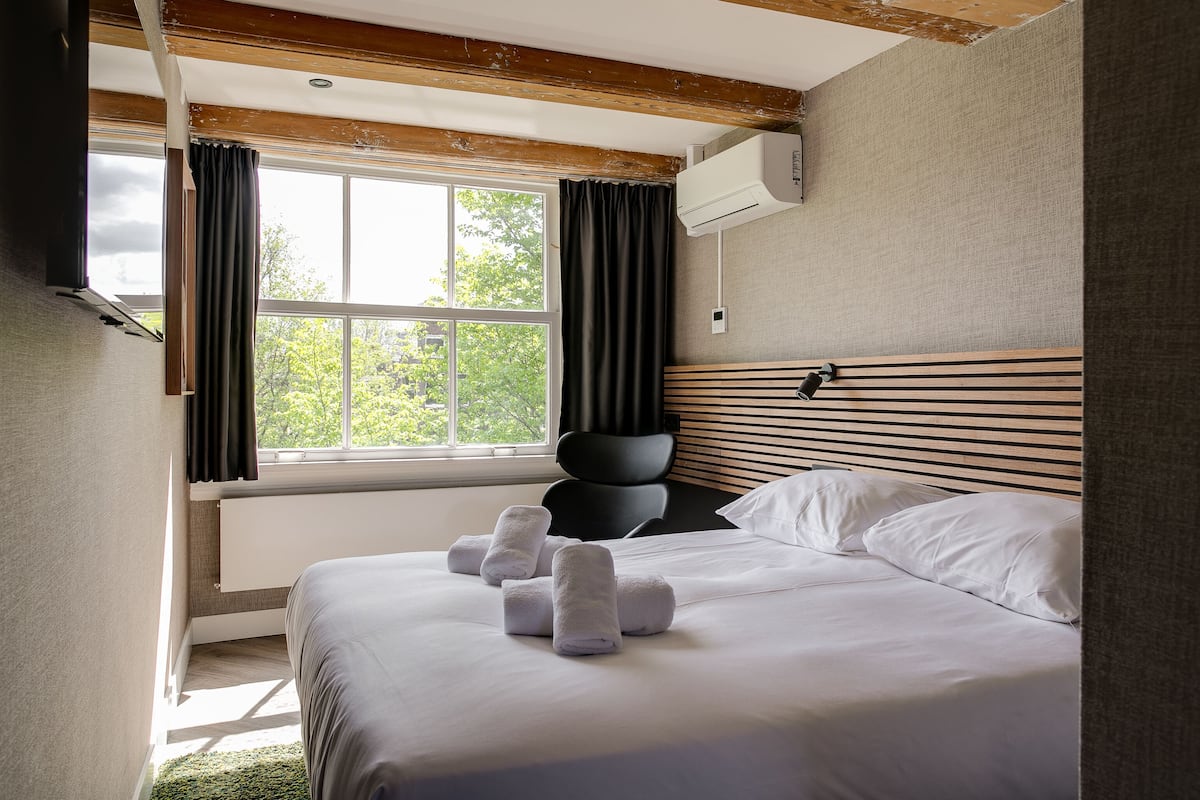Comfort tweepersoonskamer | Gratis wifi, beddengoed