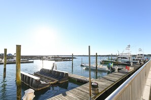 Marina - Inlet View 2 BR Condo! Marlin Quay 206 (Garden City)