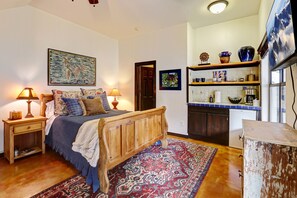 4 bedrooms, WiFi, bed sheets