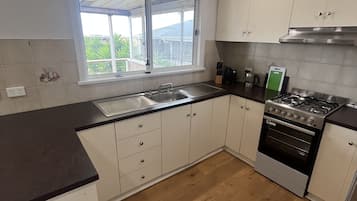 Fridge, microwave, oven, coffee/tea maker