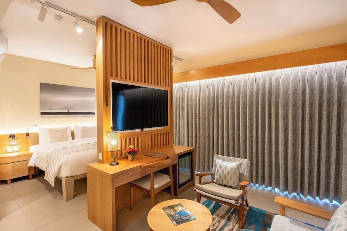 Ropa de cama de alta calidad, edredón y minibar