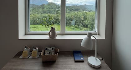 Sjøholt Sommerhotell Bed&Breakfast