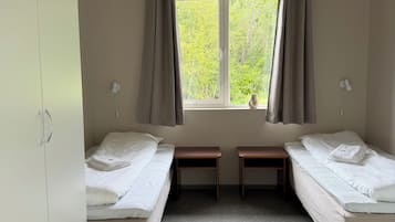 Twin Room, 2 Single Beds