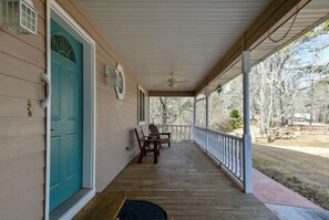 Terrace/patio - 5-Bedroom House Next to Silver Dollar City (Branson)