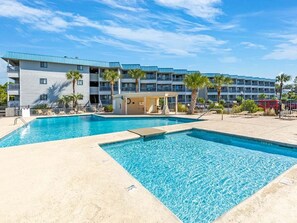 Pool - Beach Racquet A221 by Tybee Vacation Rentals (Tybee Island)