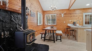 Rumah, 3 kamar tidur | Interior