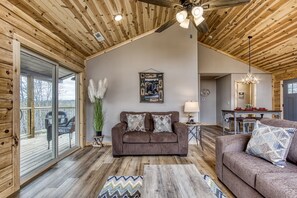 Cabaña, 3 habitaciones | Área de sala de estar