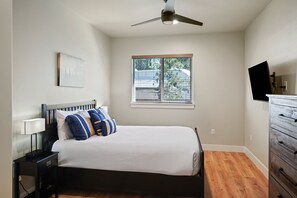 4 makuuhuonetta, ilmainen Wi-Fi