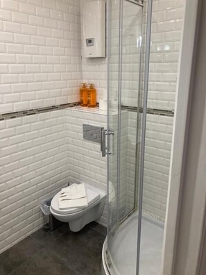 Hair dryer - Maison le Bac Apartments (Paris)